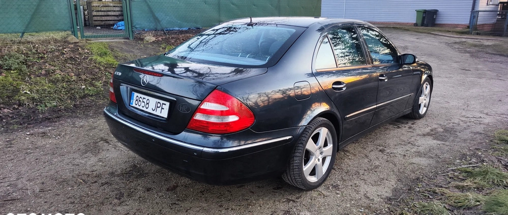 Mercedes-Benz Klasa E cena 12500 przebieg: 329500, rok produkcji 2002 z Słupsk małe 106